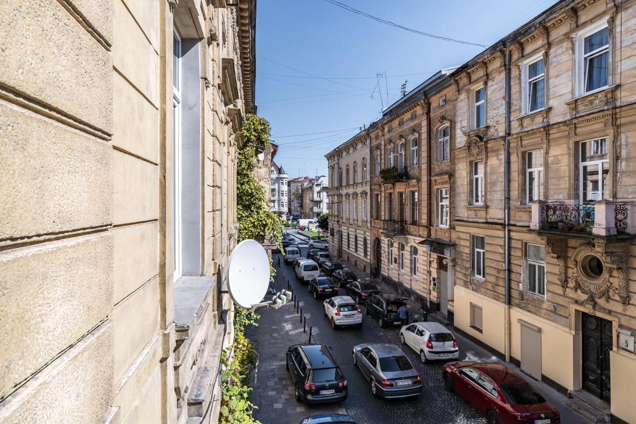 Inshiapartments On Popovycha Str Lviv Kültér fotó