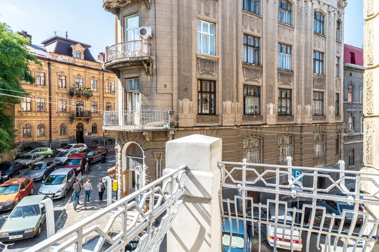 Inshiapartments On Popovycha Str Lviv Kültér fotó